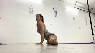 Middle splits stretching №5 #9