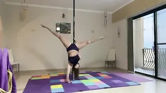 Pole handstand #10