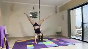 Pole handstand #5