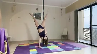 Pole handstand #6