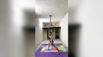 Yesterday’s pole dance #6