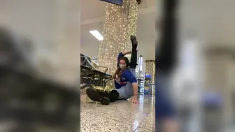 Airport yoga #2