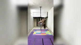 Short pole play and splits #3