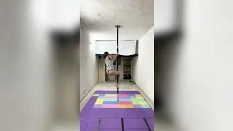 Short pole play and splits #4