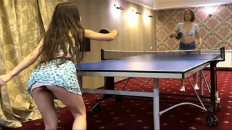 LITTLE PRINCESS plays table tennis #1