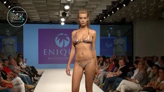 ENIQUA Florence Maredamare 2014 - Full Show #1