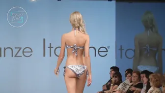 VACANZE ITALIANE Florence Maredamare 2014 - Full Show #9