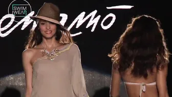 EMAMÒ Blue Fashion Beach Milano Summer 2013 - Best Looks #4