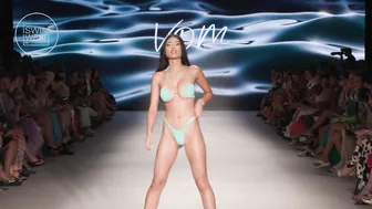 GLORIA TANG Paraiso Miami Spring 2023 - 4K Slow Motion #6