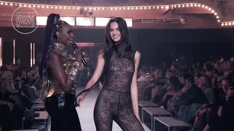 "Lace Jumpsuits" ETAM Live Shoow 2023 Paris - Swimwear & Underwear #3