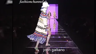 SPECIALE MARE John Galliano Spring Throwback to 2002 - Swimwear & Underwear #8