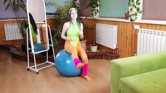 Bounce Your Way to Fitness - The Ultimate Full-Body Workout on a Fitness Ball #9