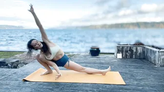 Playful Yoga Flow by PNW Ocean - “What’s Below?” Dance Party 4 on Jade Yoga Mat #3