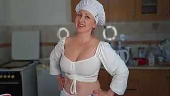 Delicious shortbread dough. Cakes with cottage cheese. Cooking show. Mila naturist. Kitchen.