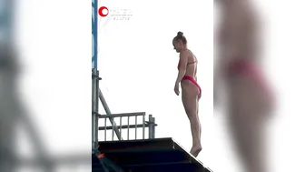 Her boyfriend went crazy when she started diving! #10