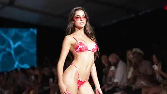 Leidy Amelia in Slow Motion Pt 2 of 2 / Miami Swim Week 2022 #9