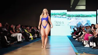 Marissa Dubois in Slow Motion / FLL Fashion Week 2023 #2