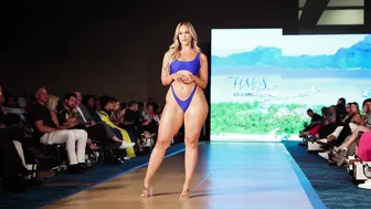 Marissa Dubois in Slow Motion / FLL Fashion Week 2023 #3