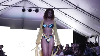 Ariel Iman in SLOW MOTION / FLL Fashion Show 2022 #3