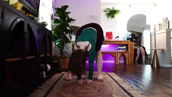 Stretching at Home | Flexibility for Splits #2