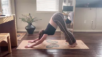 Yoga | Hip opening stretch #3