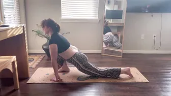 Yoga | Hip opening stretch #5