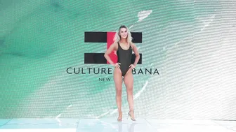 Taylor Laffey in Slow Motion / New York Swim Week 2023 #6