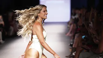 Jilissa Ann Zoltko in Slow Motion / Miami Swim Week 2023 #8