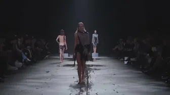 Nude & Naked Fashion Shows | Best of Minimalist Designs #10