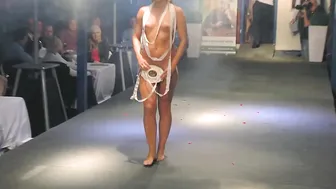 Nude & Naked Fashion Shows | Best of Minimalist Designs #7