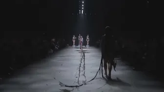 Nude & Naked Fashion Shows | Best of Minimalist Designs #8