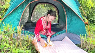 BATH IN THE STREAM, COOK NOODLES, SLEEP OVERNIGHT - Hmong GIRL CAMPING ALONE #9