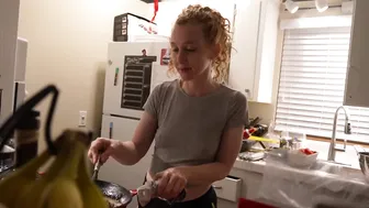 Painting cooking twerking #8