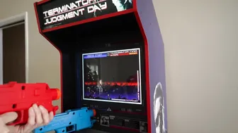 T2 ARCADE MACHINE #10