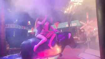 #crazygirl #viralvideo #foryou #bullriders #subscribe #newvideo #benidorm #follow #funny #benidorm #6