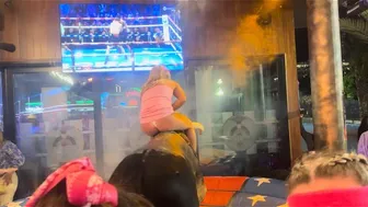 #foryou #viralvideo #bullriders ????#crazygirl #views_viral_video_subscriber #benidorm #follow ✌️✌️????