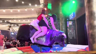 #foryou #viralvideo #bullriders ♥️♥️♥️♥️#subscribe #newvideo #benidorm #visitbenidorm #follow #crazygirl #7