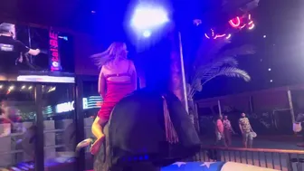 #foryou 5#viralvideo #crazygirl #bullriders #newvideo #visitbenidorm #subscribe #funny #benidorm #f