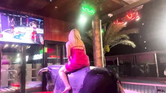 #foryou 5#viralvideo #crazygirl #bullriders #newvideo #visitbenidorm #subscribe #funny #benidorm #f #6