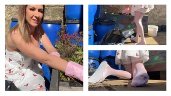 ASMR Sweeping, Gardening In The Sun - Outdoor Yard Chores Housewife Outside Cleaning