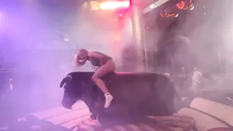 #foryou #viralvideo #bullriders #subscribe #crazygirl #visitbenidorm #newvideo #benidorm #follow #10