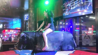 #foryou #viralvideo #crazygirl #newvideo #visitbenidorm #visitbenidorm #bullriders #subscribe #fo #6