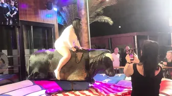 #foryou #viralvideo #bullriders ♥️♥️#subscribe ♥️♥️♥️♥️#visitbenidorm ♥️♥️♥️♥️#crazygirl ♥️♥️♥️♥️#follow #subscrib #2