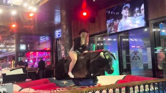 #foryou #viralvideo #bullriders ♥️♥️#subscribe #crazygirl #fansmancity #visitbenidorm #benidorm .:(£) #4