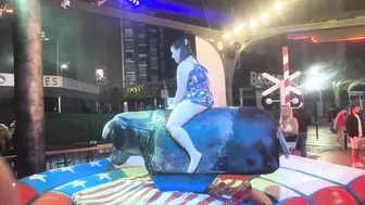 #foryou #viralvideo #bullriders ♥️♥️#subscribe ♥️♥️#newvideo ♥️♥️#crazygirl ♥️♥️#foryou #follow #benidorm # #4