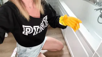 ASMR Bath Cleaning - Clean With Me Housewife Chores #6