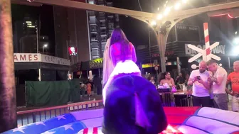 #foryou #viralvideo #crazygirl #bullriders #newvideo #visitbenidorm #funny #benidorm #2millones #3