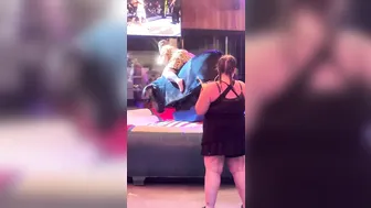 #foryou #viralvideo #bullriders #subscribe #newvideo #visitbenidorm #crazygirl #funny #2