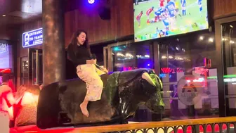 #foryou #viralvideo #bullriders #newvideo #visitbenidorm #follow #crazygirl #funny #benidorm #5