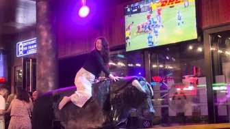 #foryou #viralvideo #bullriders #newvideo #visitbenidorm #follow #crazygirl #funny #benidorm #6